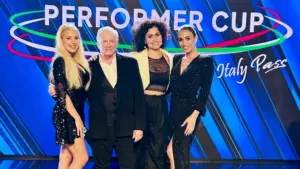 Performer Cup