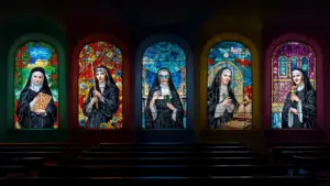 Tutte insieme all’abbazia