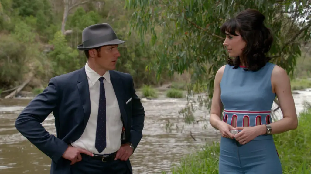 I casi della giovane Miss Fisher – Pesca pericolosa