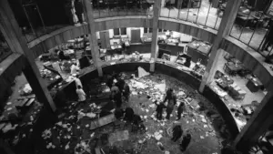 La strage di Piazza Fontana e le bombe a Roma