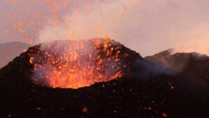 Speciale Etna 1992: il giorno che l’uomo domo’ il vulcano