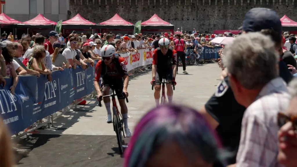 Storie – Il giro passa veloce