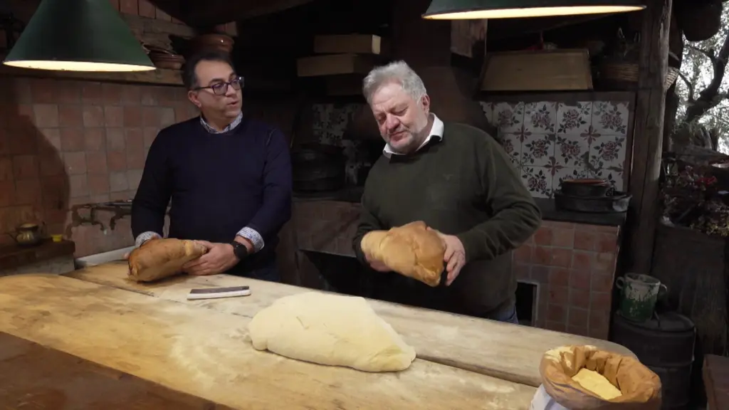 Questa terra e’ la mia terra: del pane non butto via niente